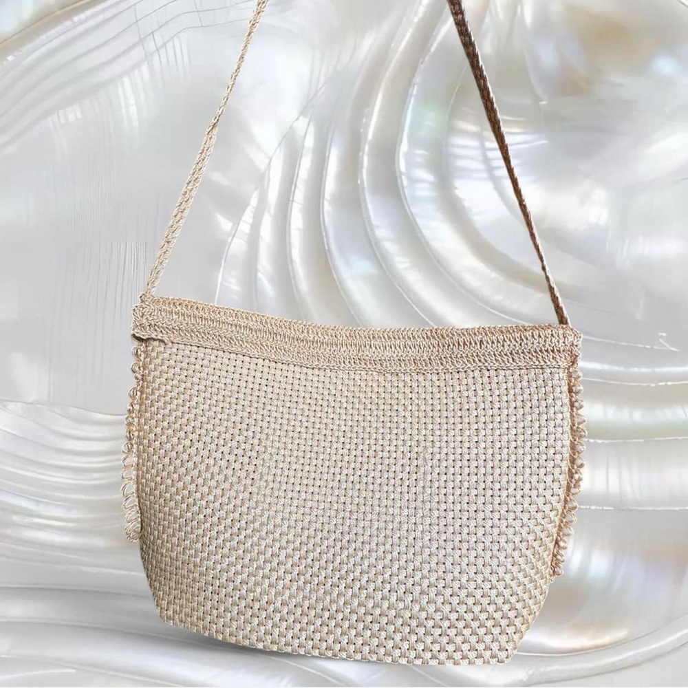 Vintage Woven Shoulder Bag - Picture 3 of 5